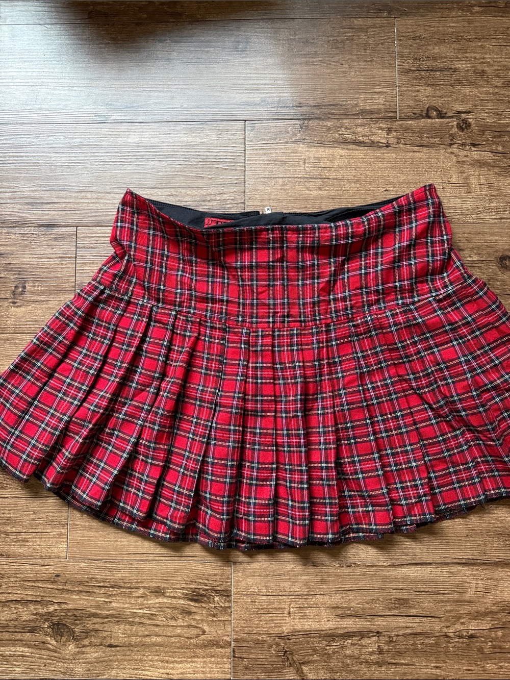 Tripp NYC Red Plaid Pleated Mini Skirt